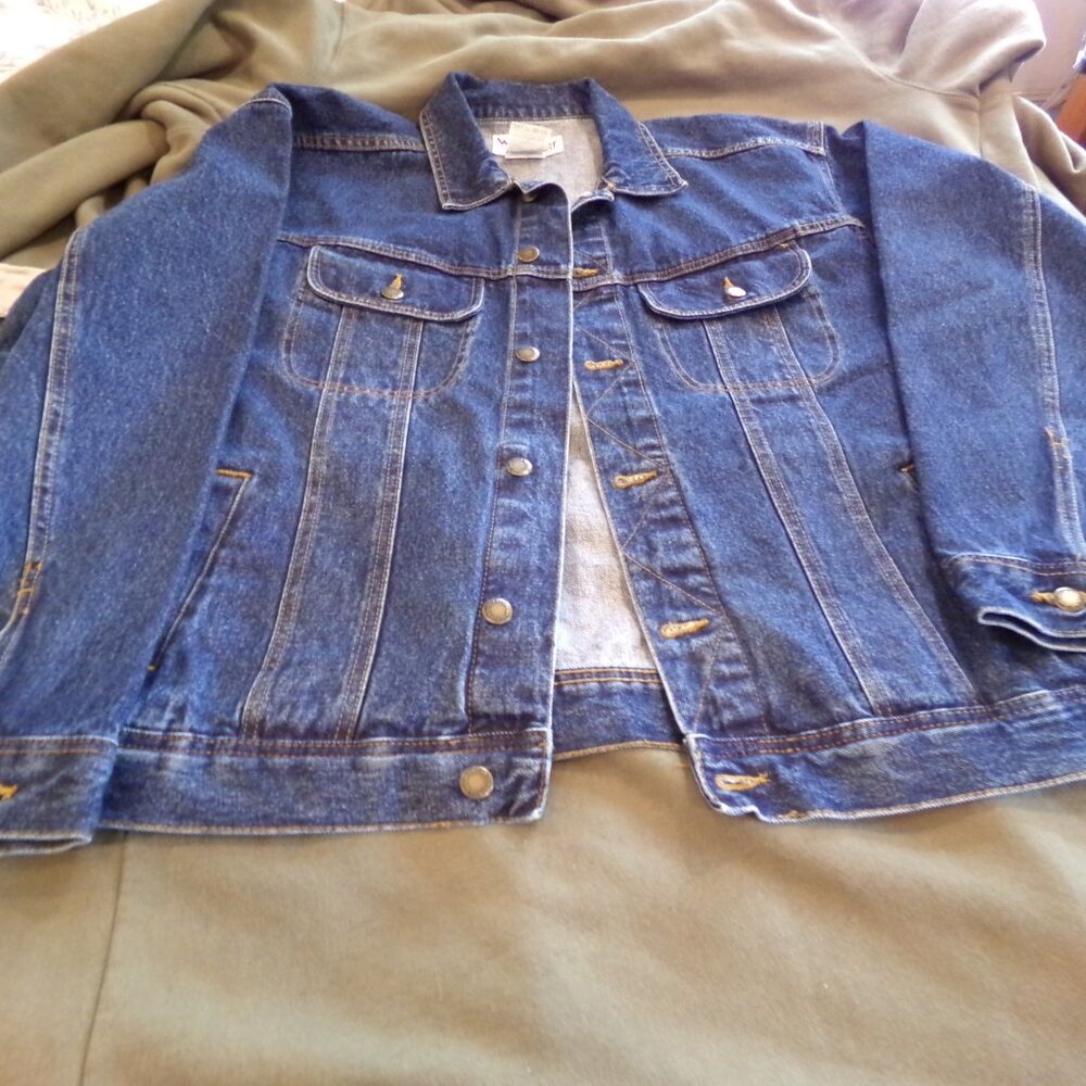 Wrangler Jacket Men's Size XL Blue Denim Rugged Wear